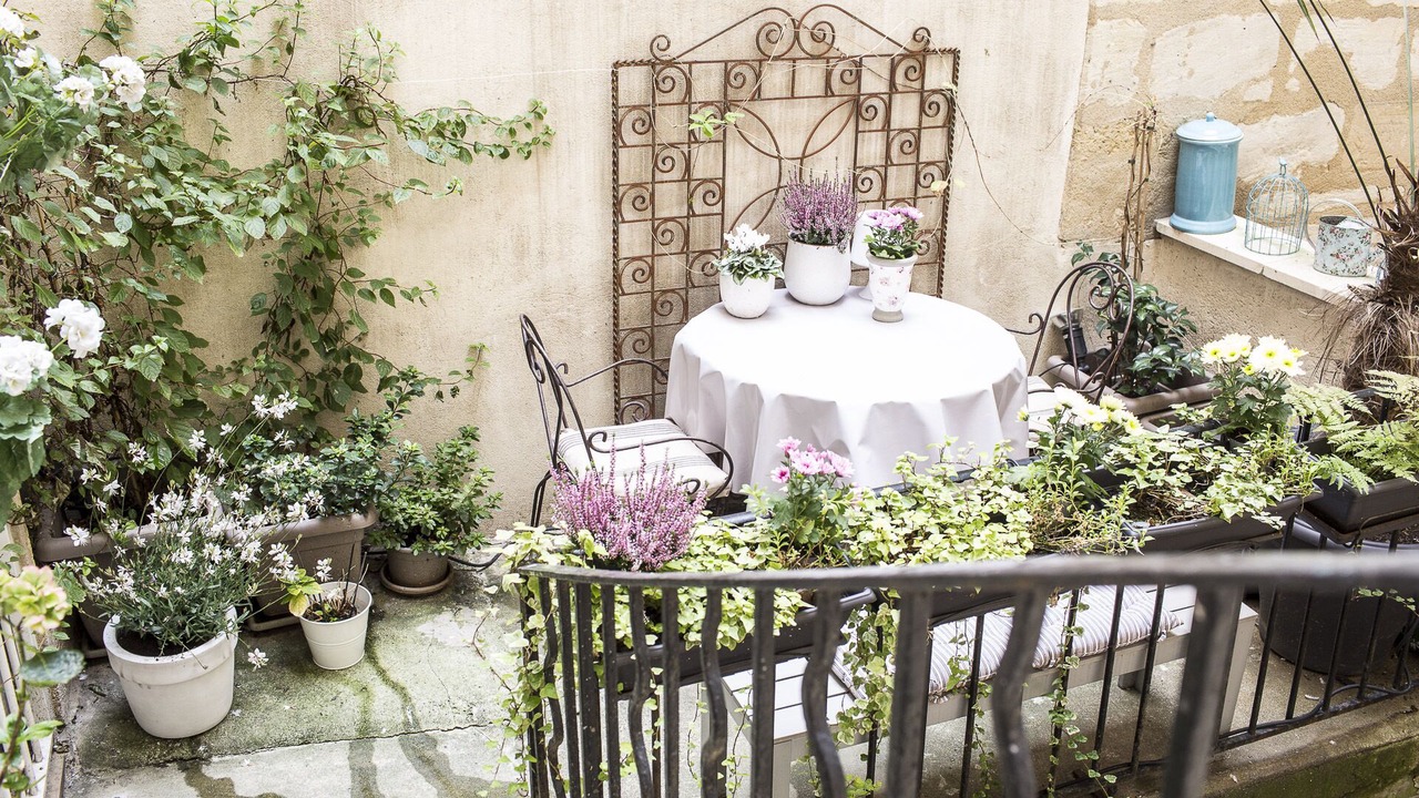 Photo of Outdoor in Hotel de Ville - Quinconces