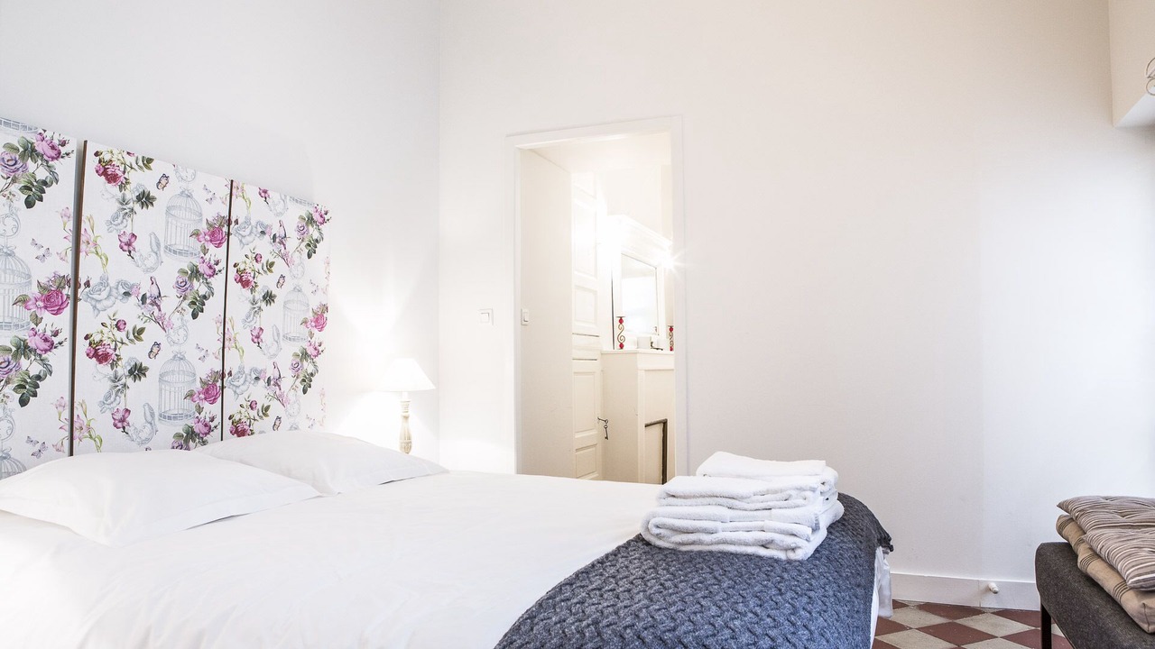 Photo of Bedroom in Hotel de Ville - Quinconces