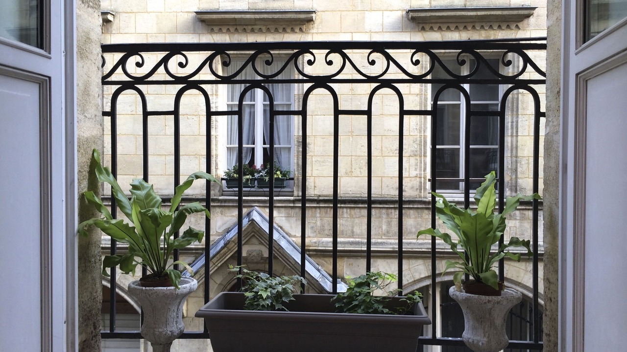 Photo of Others in Hotel de Ville - Quinconces