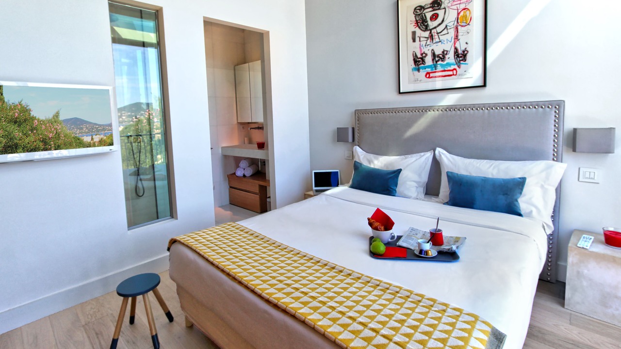 Photo of Bedroom in Saint-Tropez