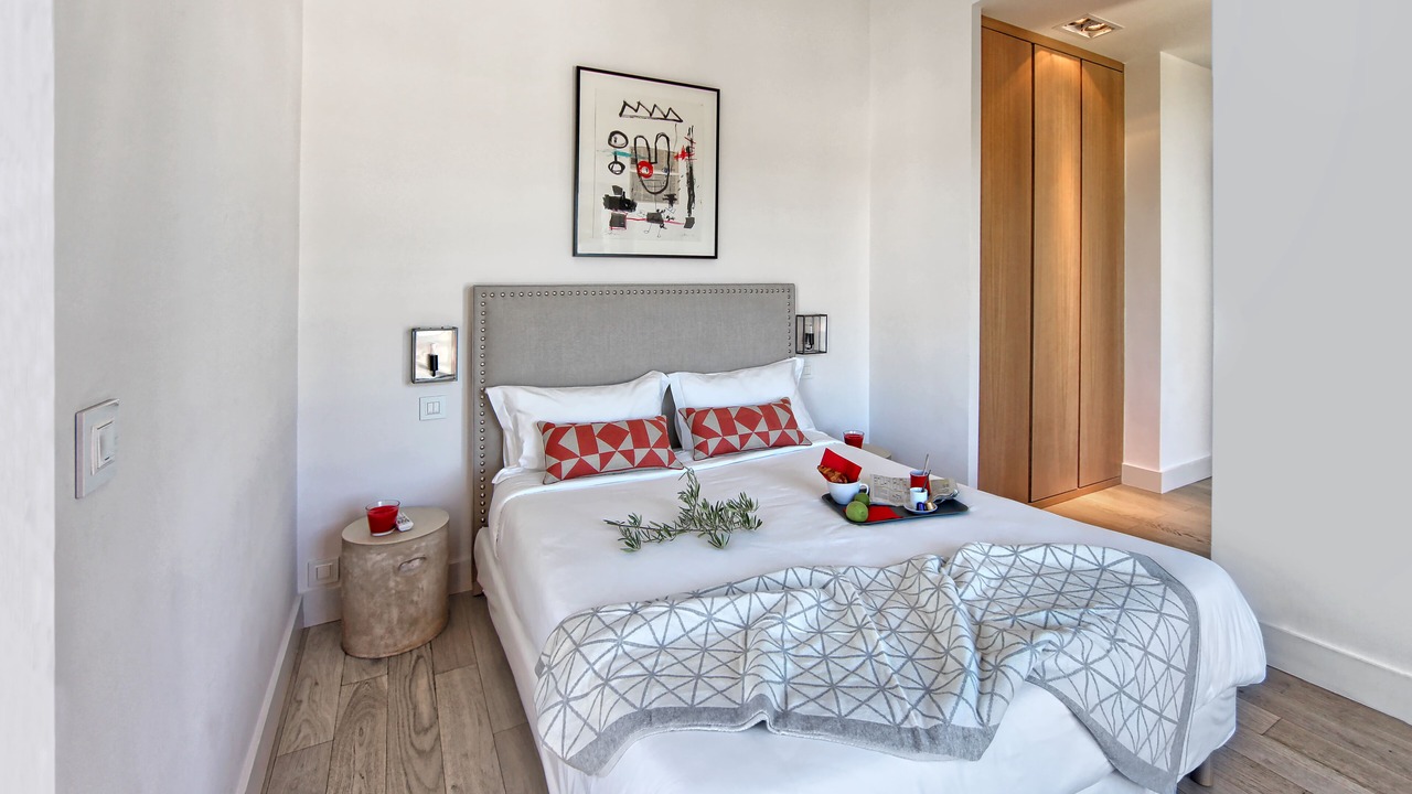 Photo of Bedroom in Saint-Tropez