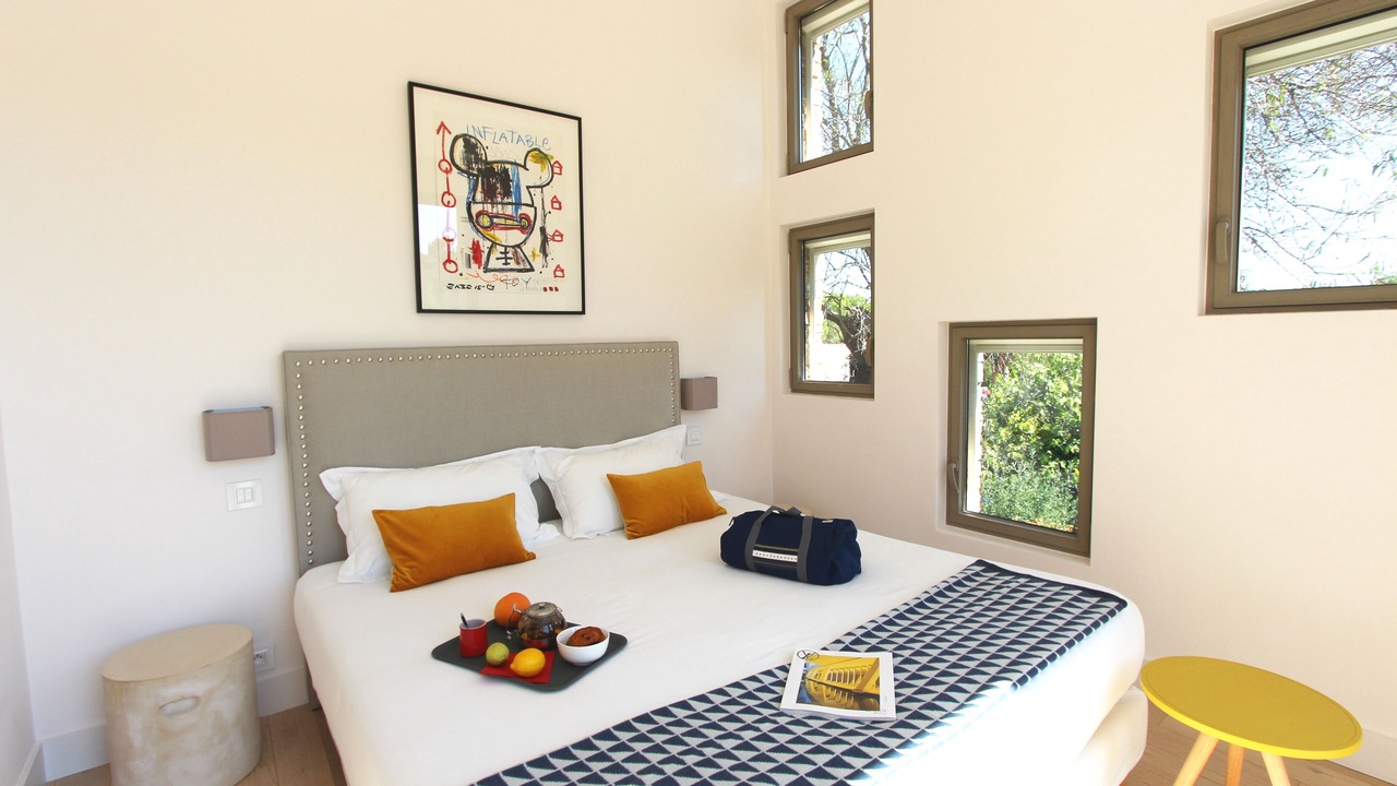 Photo of Bedroom in Saint-Tropez