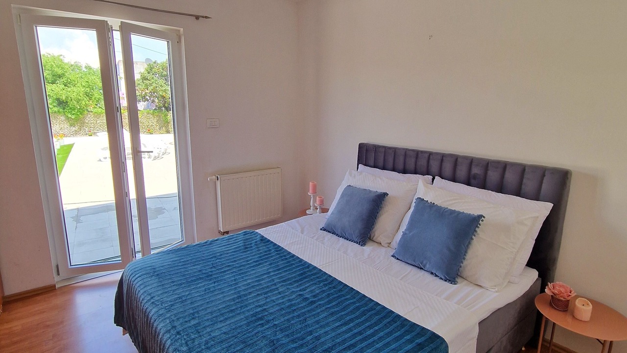 Photo of Bedroom in Slatine