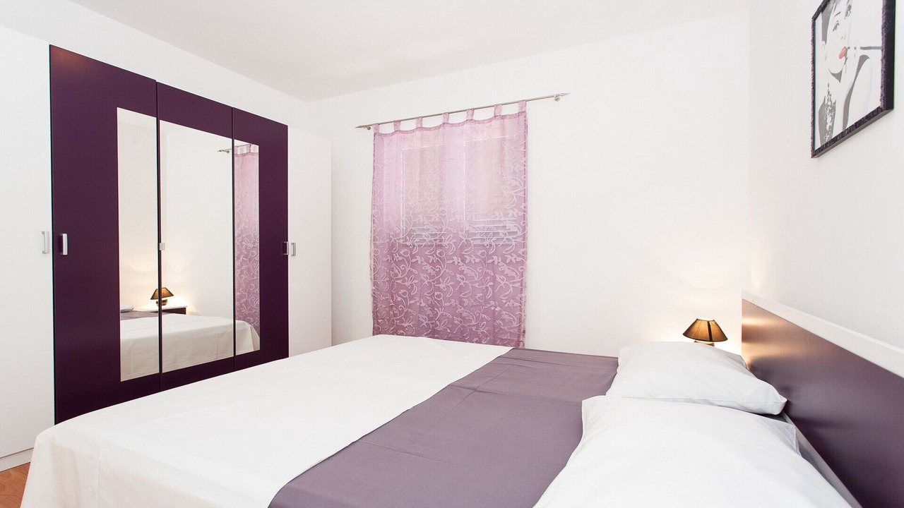Photo of Bedroom in Slatine
