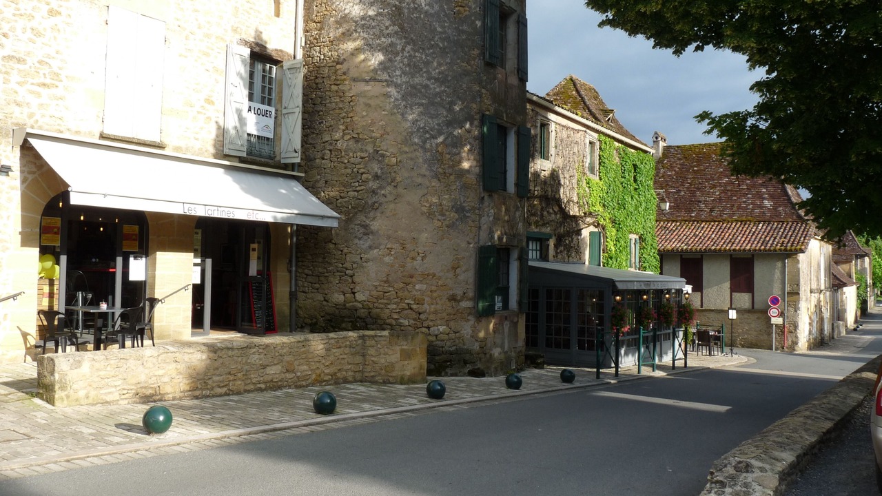 Photo of Others in Tremolat
