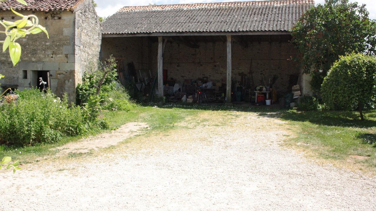Photo of Outdoor in Vendeuvre-du-Poitou