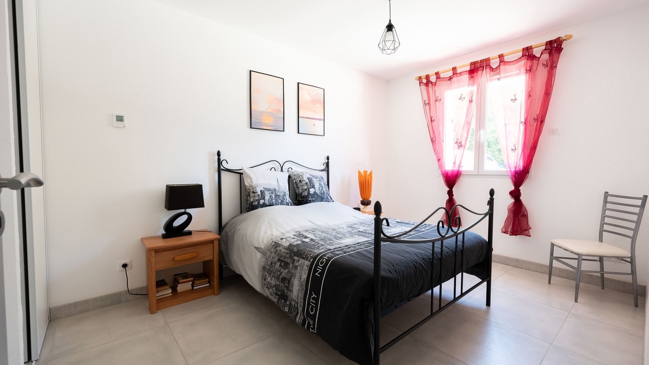 Photo of Bedroom in Port-des-Barques