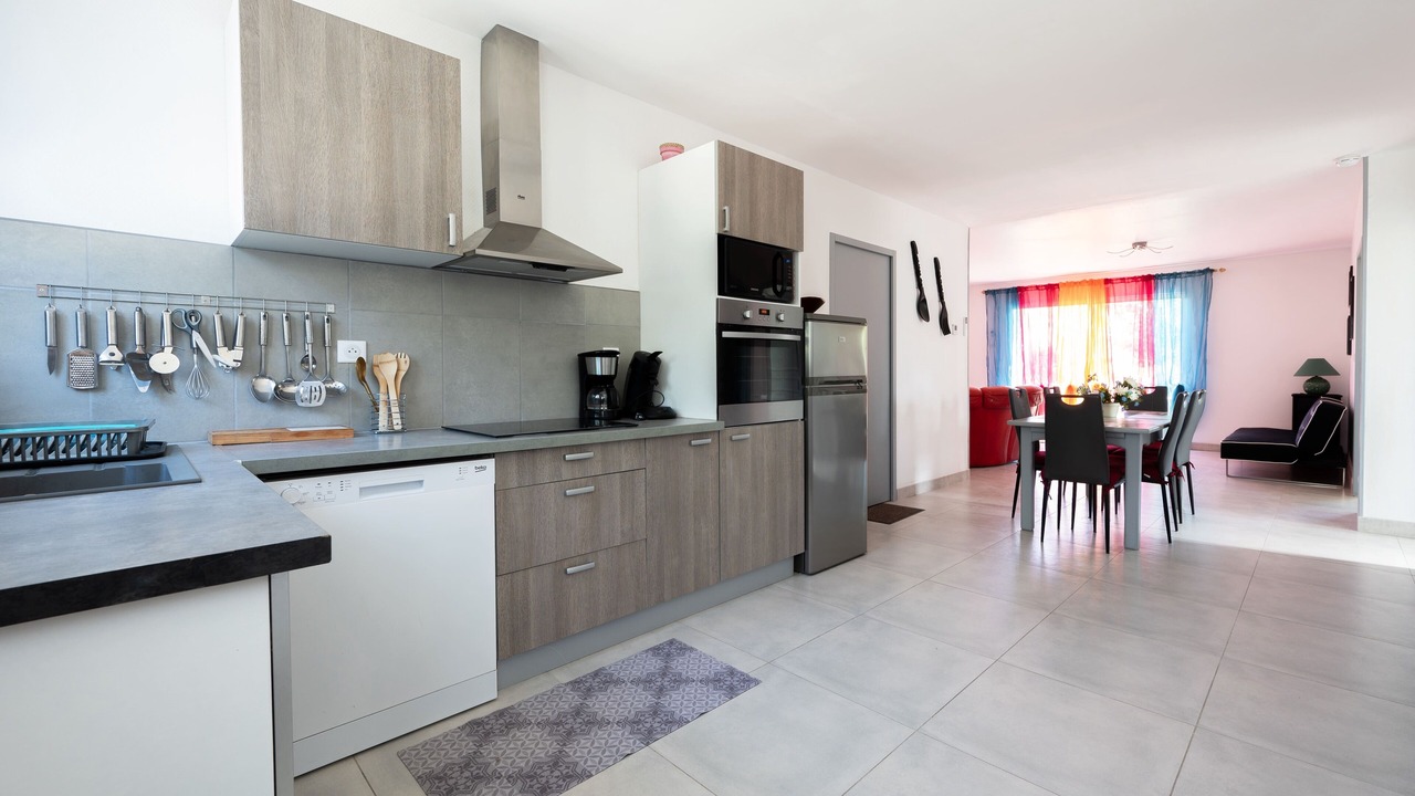 Photo of Kitchen in Port-des-Barques