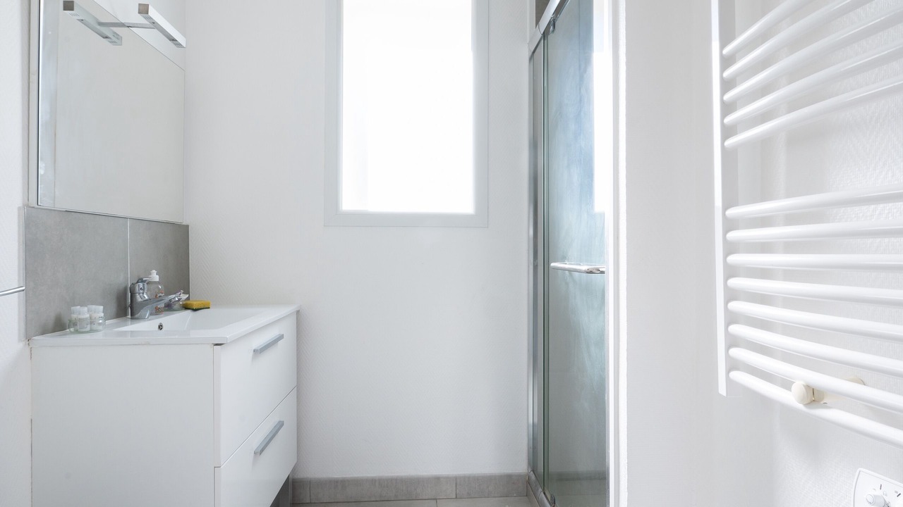 Photo of Bathroom in Port-des-Barques
