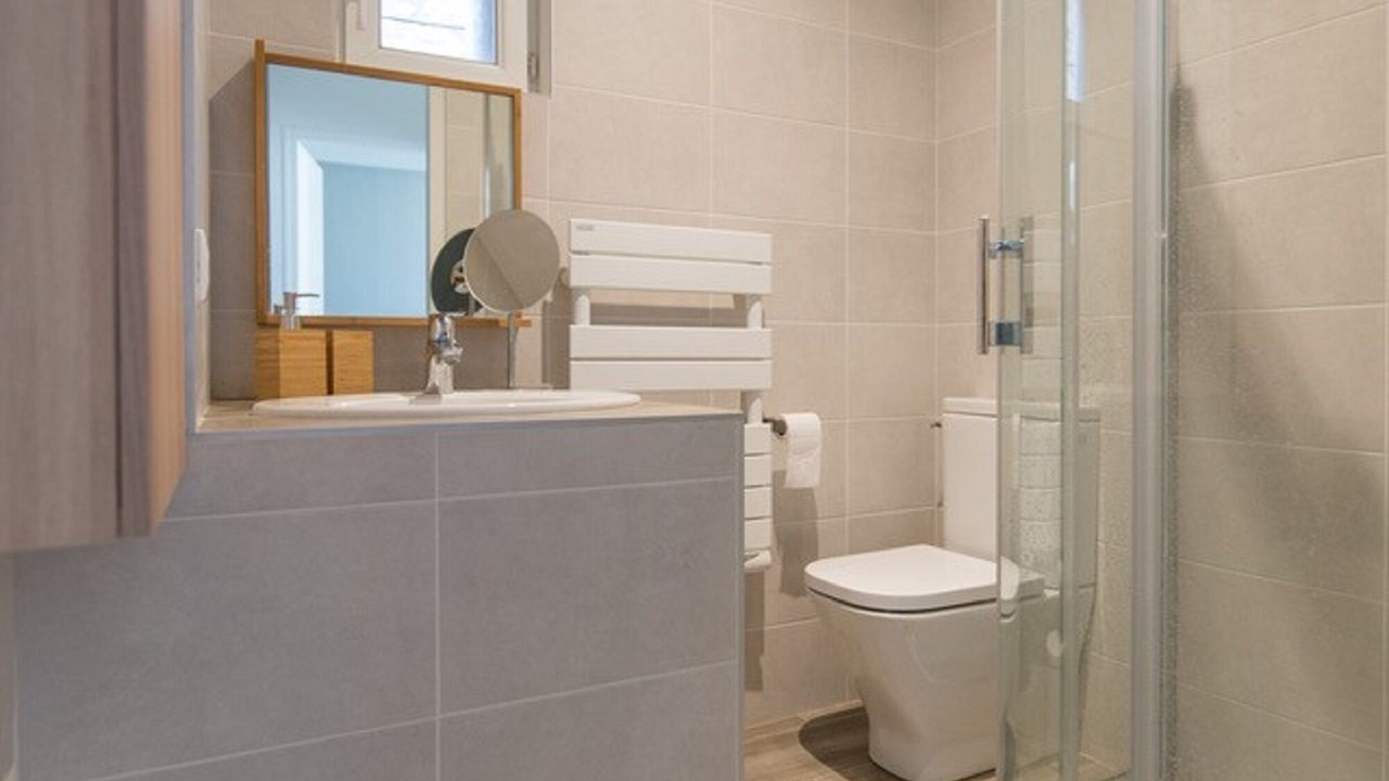 Photo of Bathroom in La Rochelle