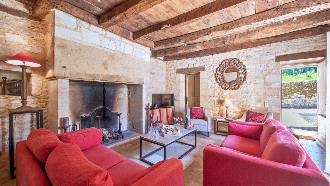 Photo of Livingroom in Saint-Amand-de-Coly