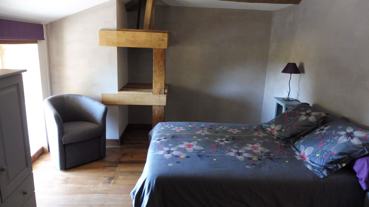 Photo of Bedroom in Cellefrouin