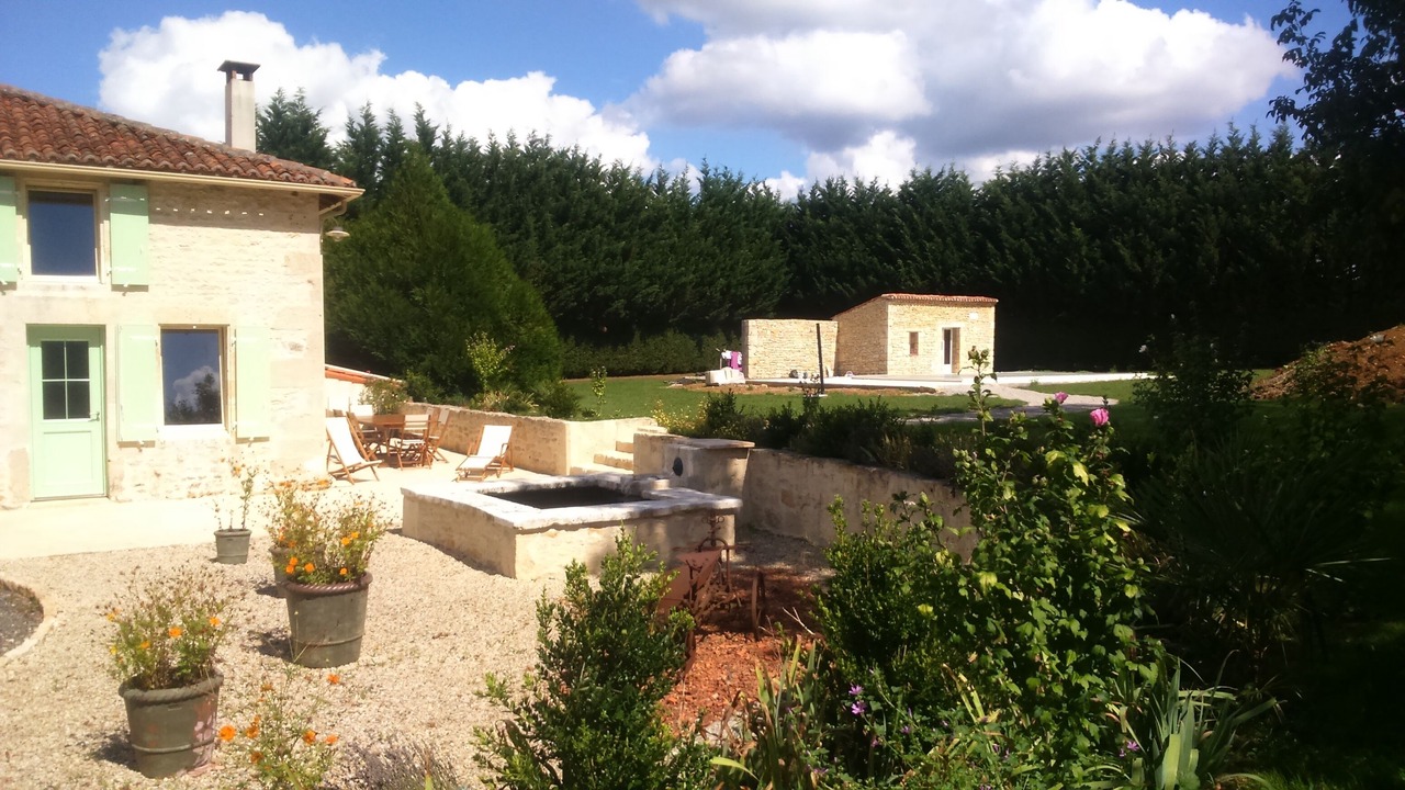 Photo of Patio Balcony in Cellefrouin