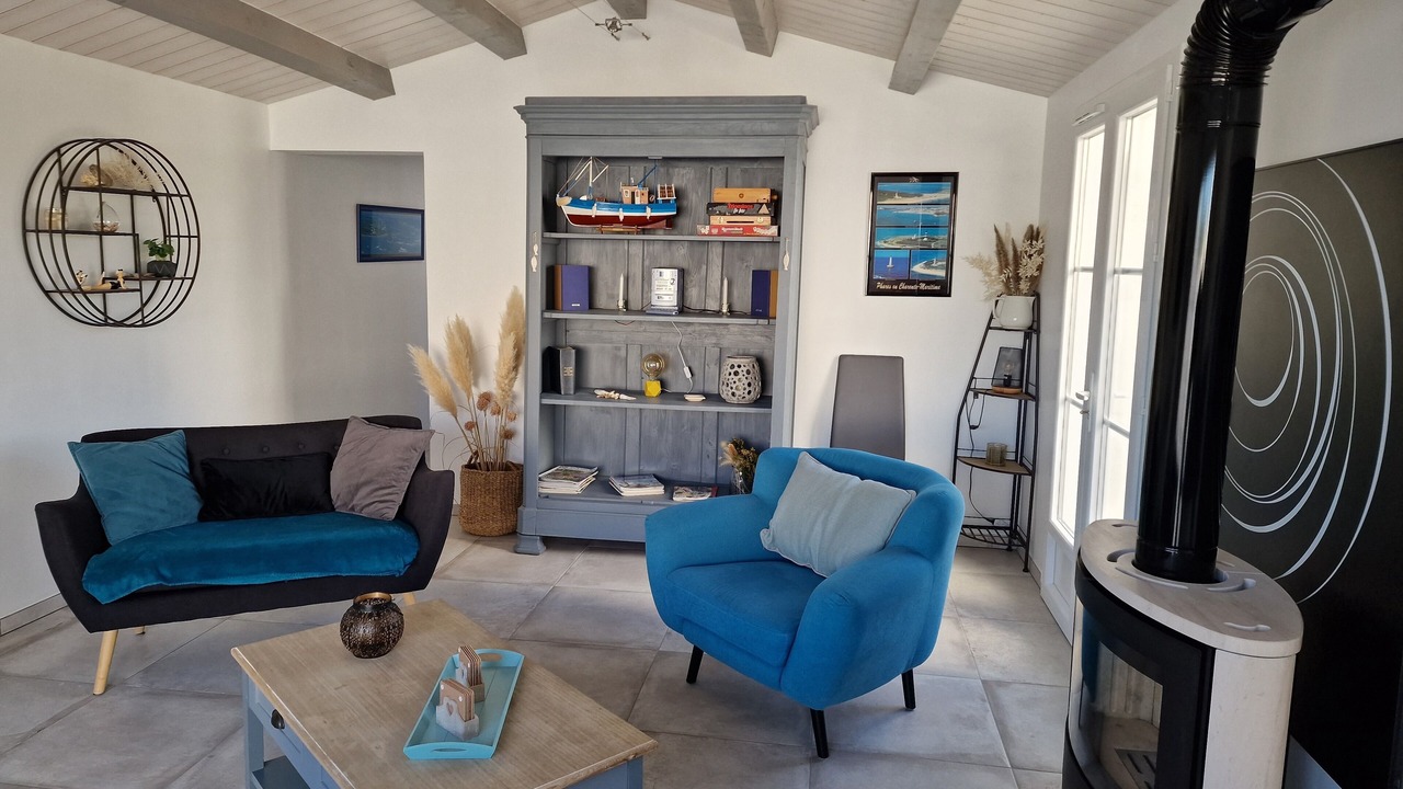Photo of Livingroom in La Bree-les-Bains