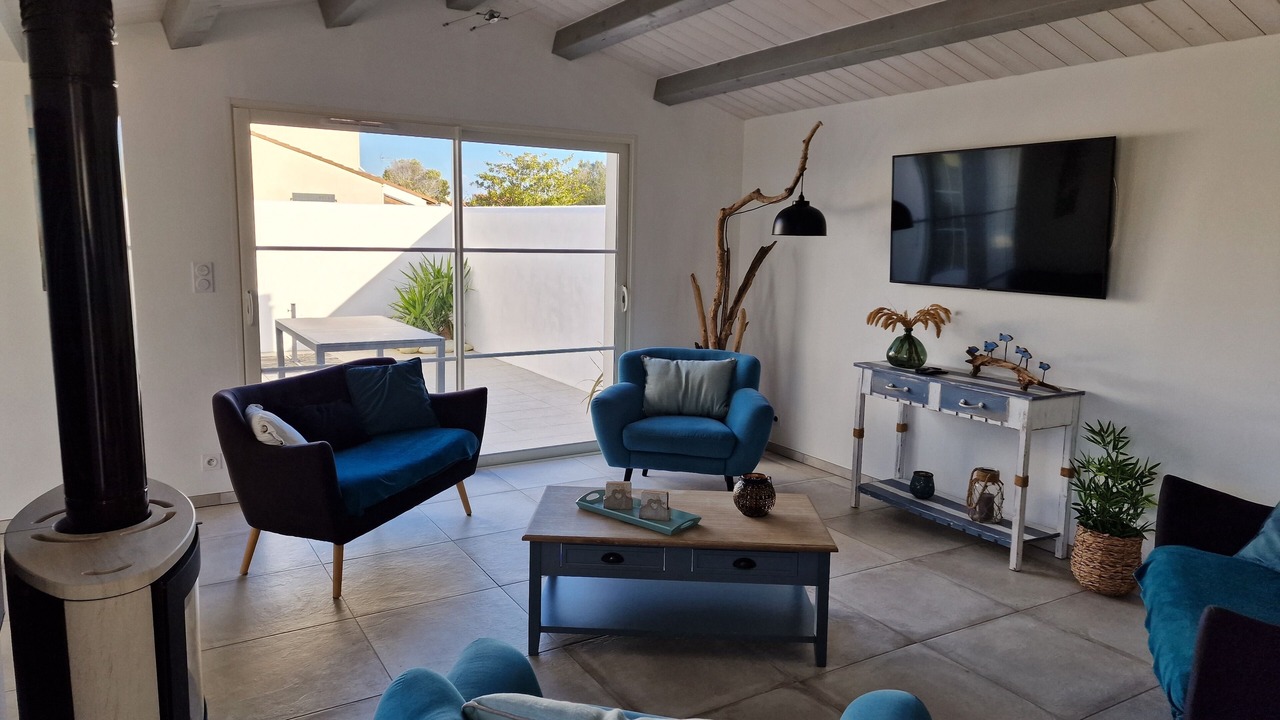 Photo of Livingroom in La Bree-les-Bains