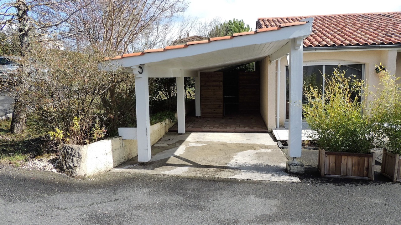 Photo of Outdoor in Montussan