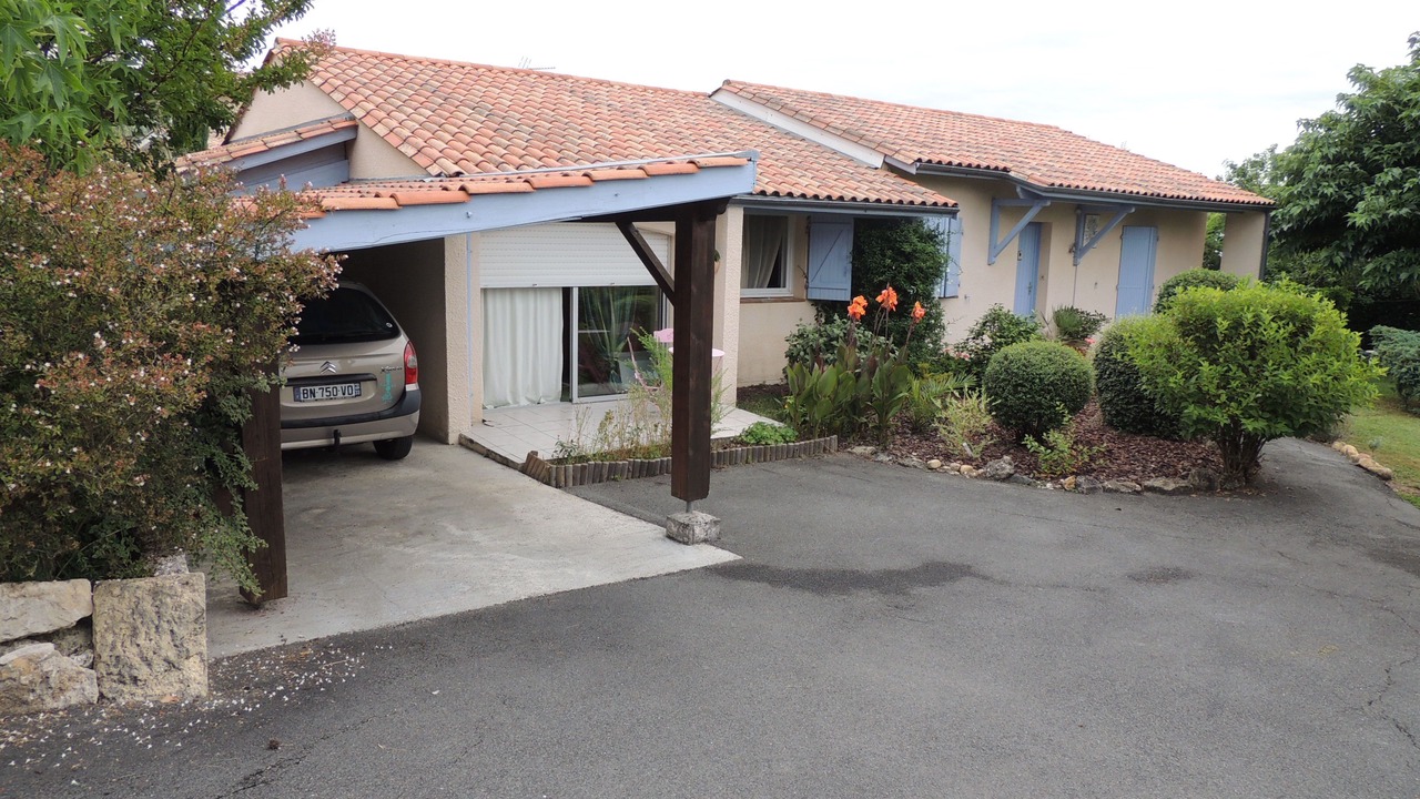 Photo of Outdoor in Montussan
