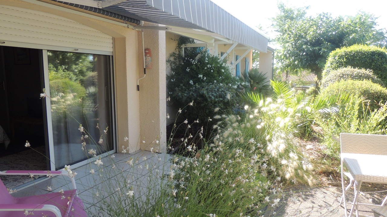 Photo of Patio Balcony in Montussan