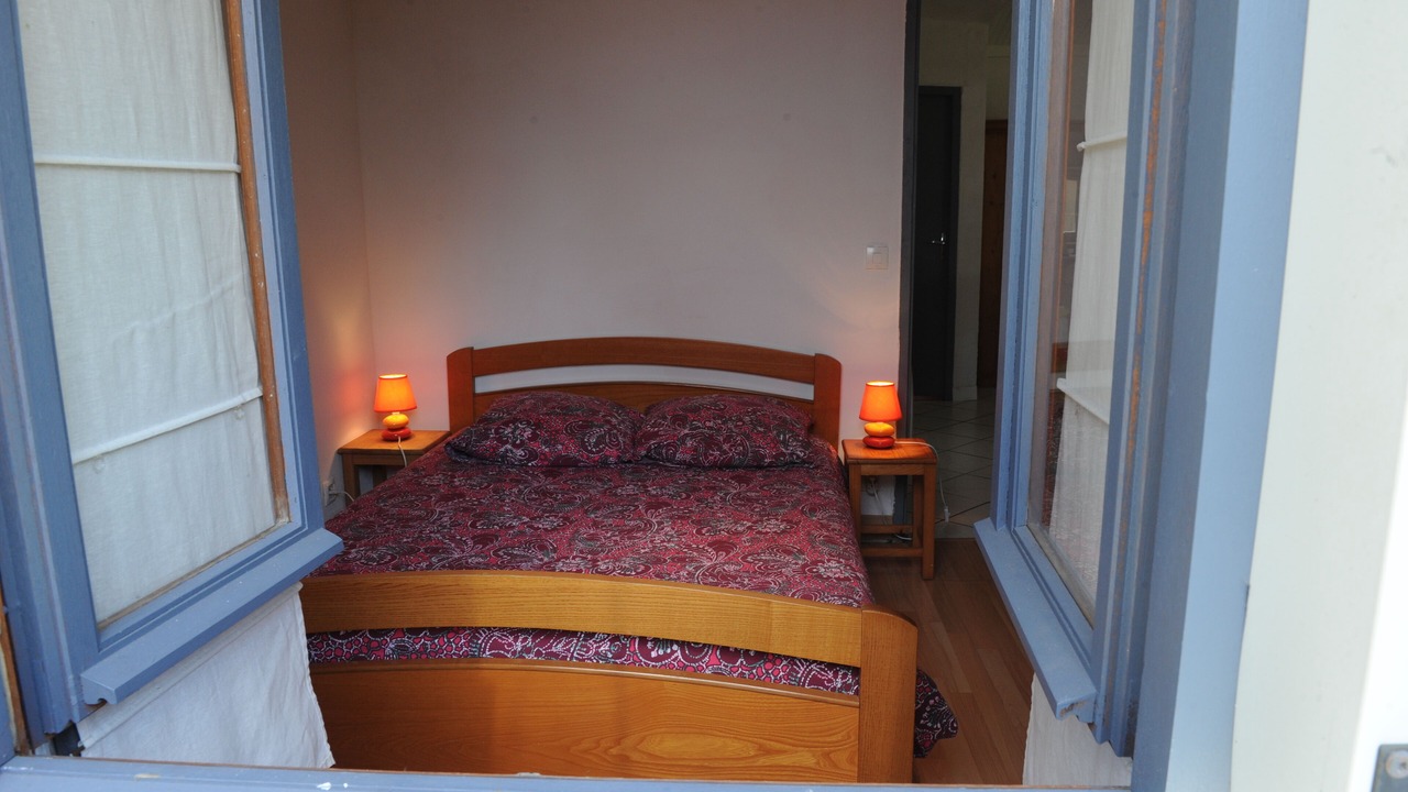 Photo of Bedroom in Messanges