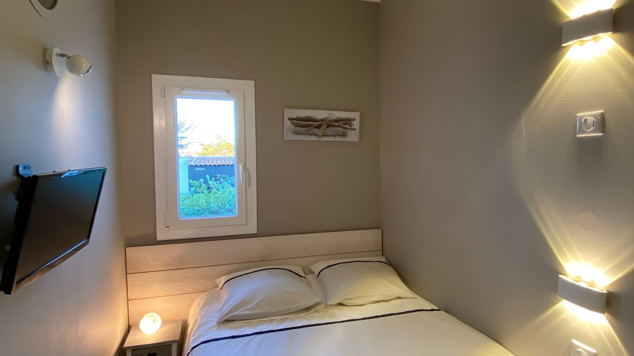 Photo of Bedroom in Saint-Clement-des-Baleines