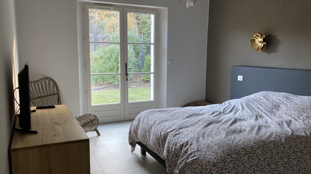 Photo of Bedroom in Eyragues