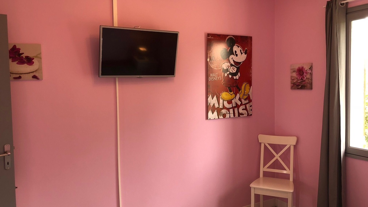 Photo of Bedroom in Gujan-Mestras