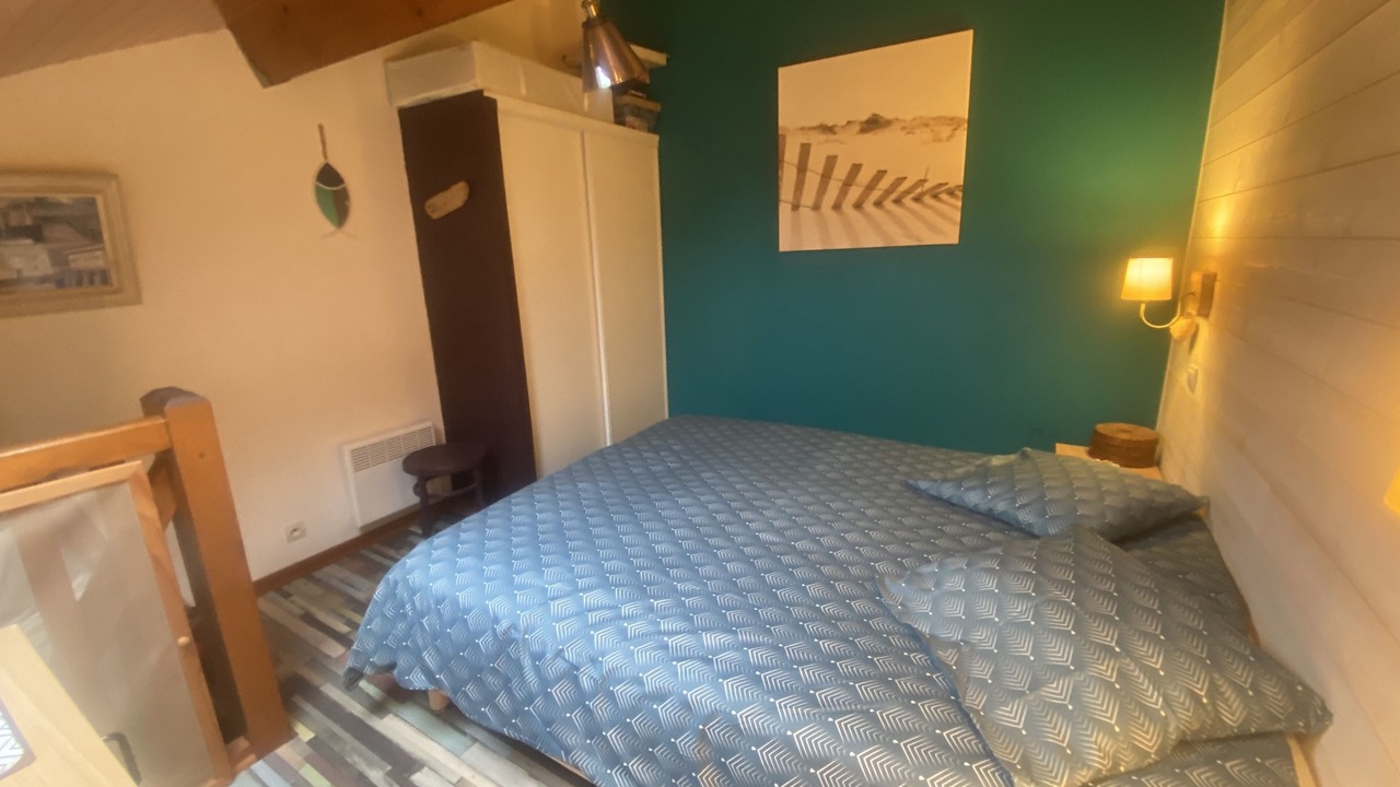 Photo of Bedroom in Saint-Julien-en-Born
