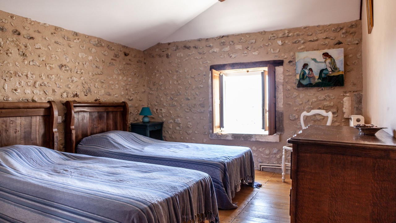 Photo of Bedroom in Montmoreau-Saint-Cybard