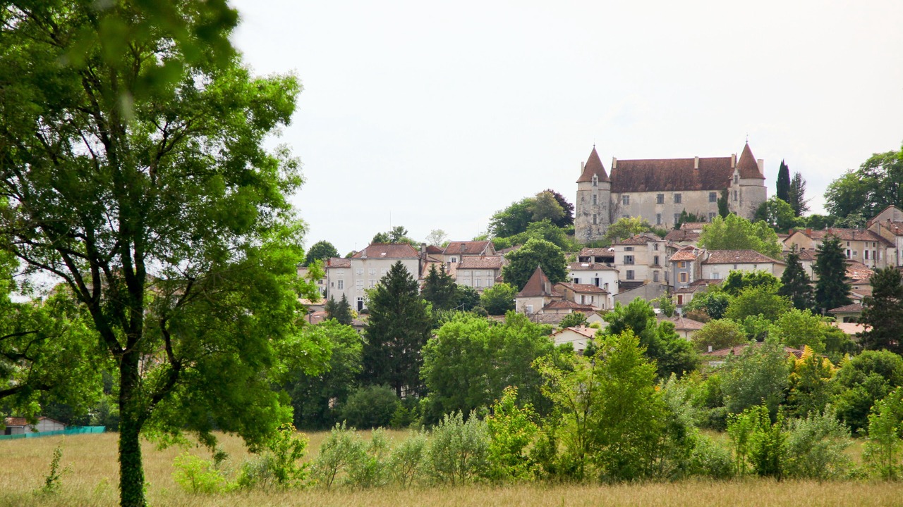 Photo of Outdoor in Montmoreau-Saint-Cybard