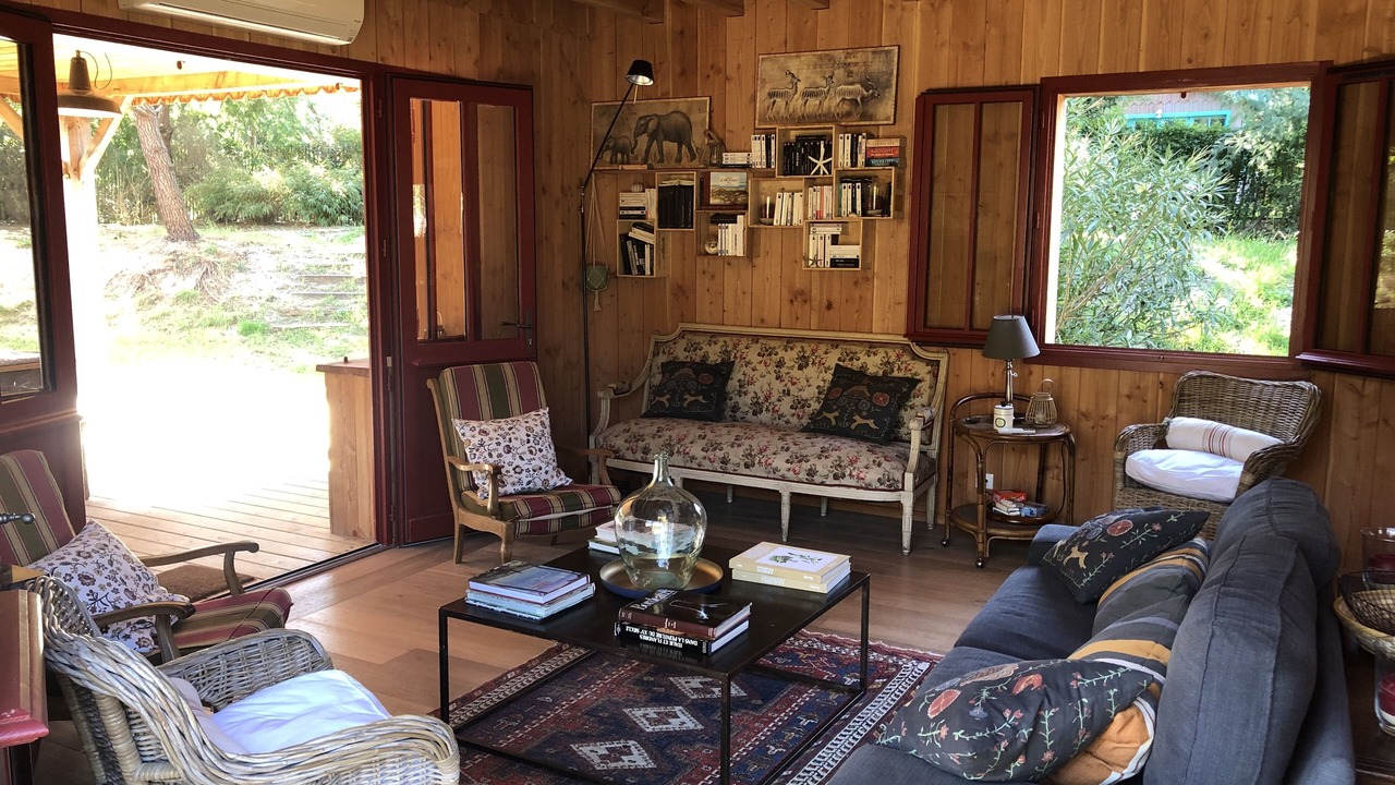 Photo of Livingroom in Cap-Ferret