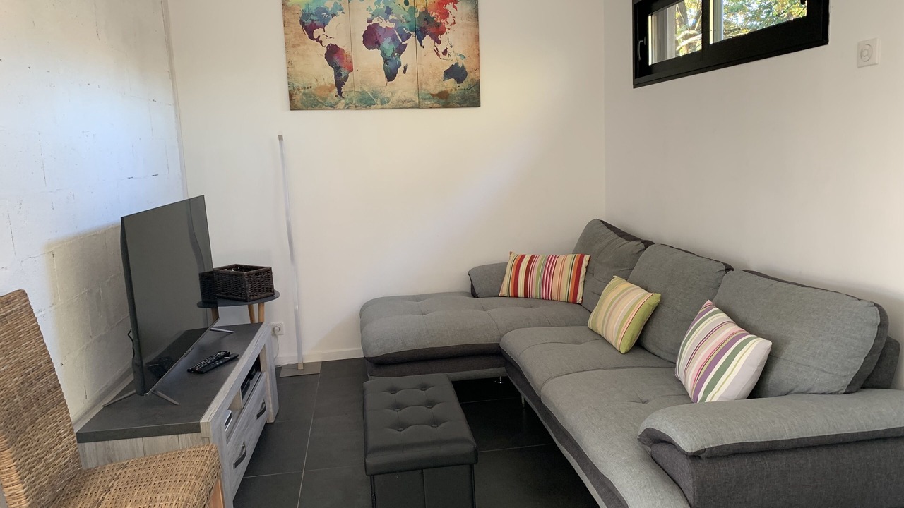 Photo of Livingroom in Saint-Michel-Escalus
