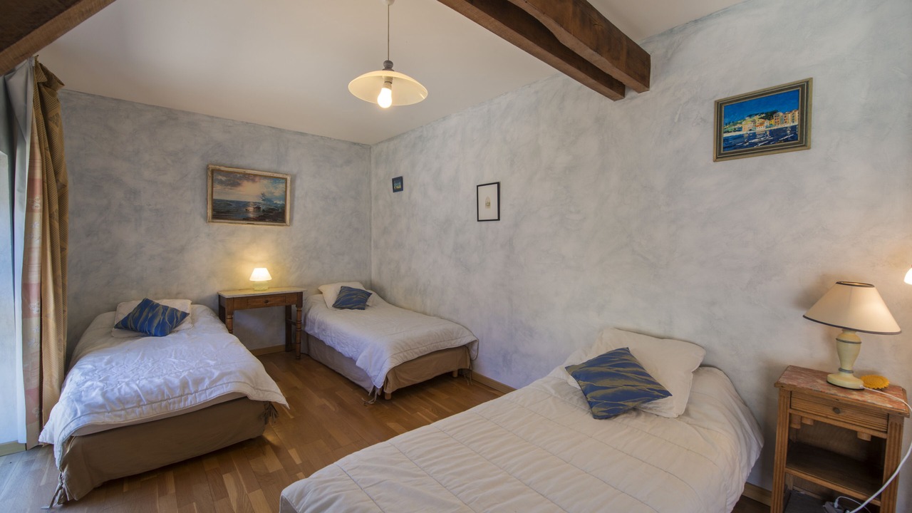 Photo of Bedroom in Le Buisson-de-Cadouin