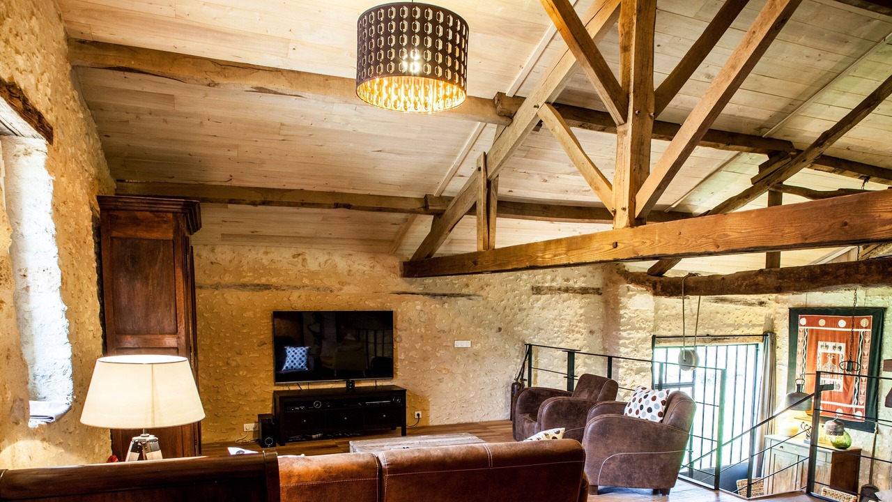 Photo of Livingroom in Sainte-Alvere-Saint-Laurent-les-Batons