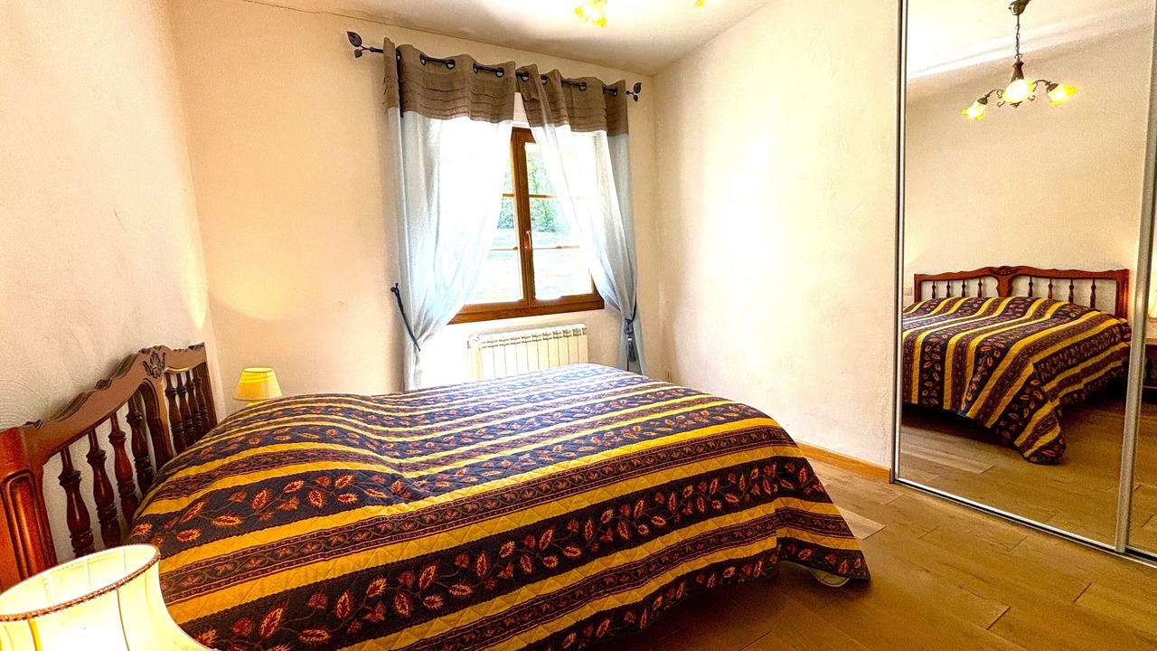Photo of Bedroom in Veyrines-de-Domme