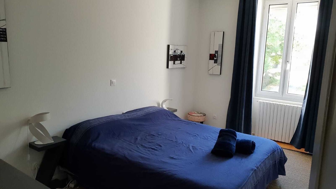 Photo of Bedroom in Pouillac