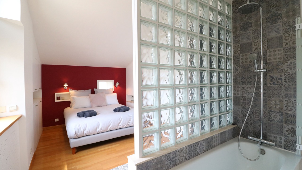 Photo of Bedroom in Pernes-les-Fontaines