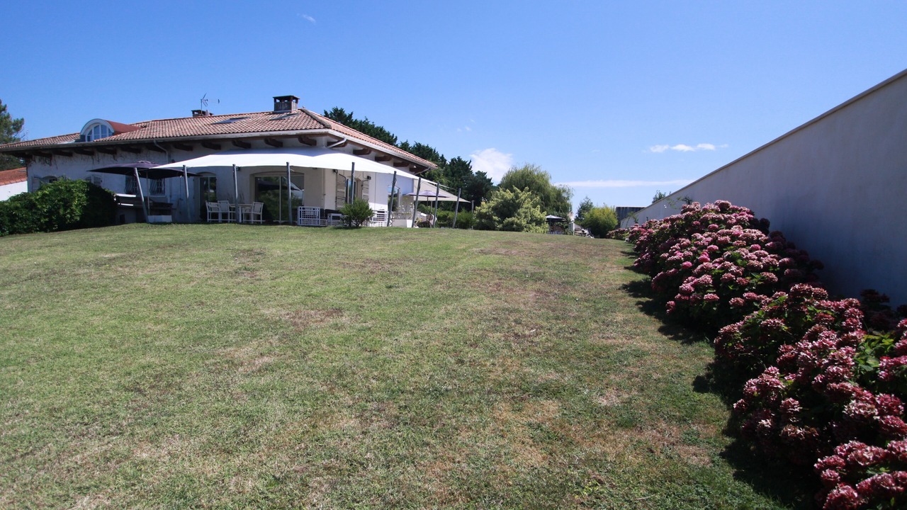 Photo of Outdoor in Etaules