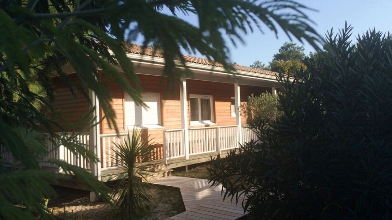 Photo of Outdoor in L'Herbe