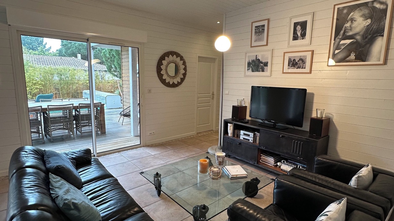Photo of Livingroom in L'Herbe
