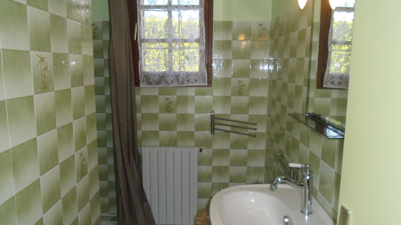 Photo of Bathroom in Riberac