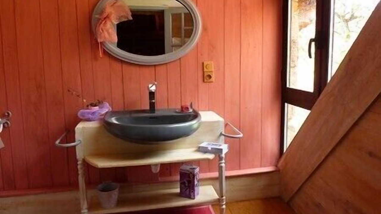 Photo of Bathroom in Eyzerac
