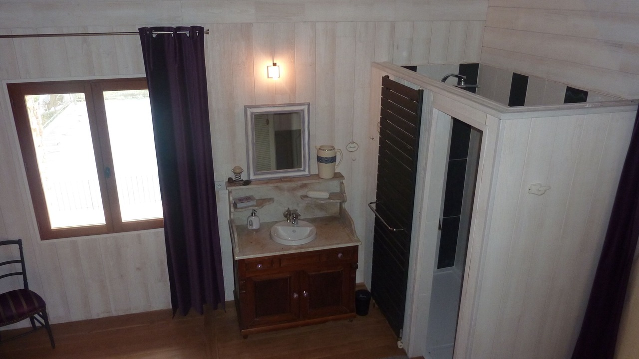 Photo of Bathroom in Eyzerac