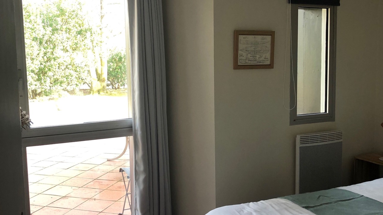 Photo of Bedroom in Gujan-Mestras