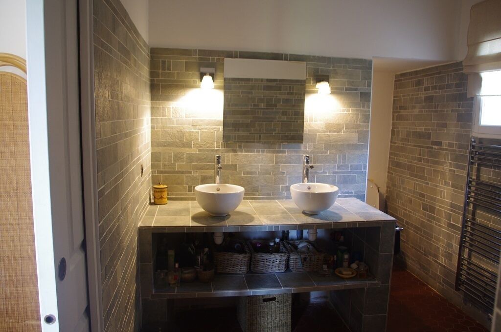 Photo of Bathroom in La Couronne