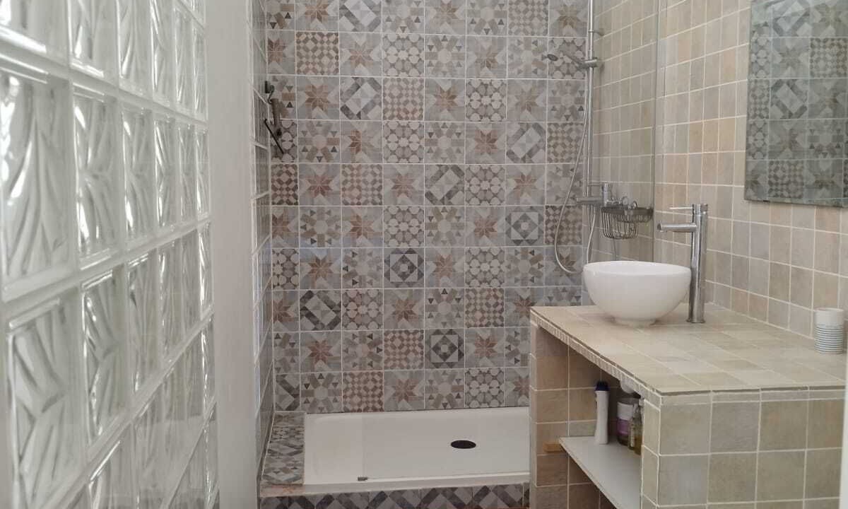 Photo of Bathroom in La Couronne