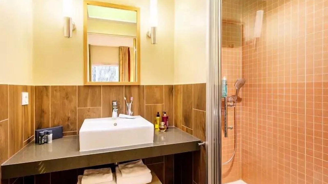 Photo of Bathroom in Curcay-sur-Dive