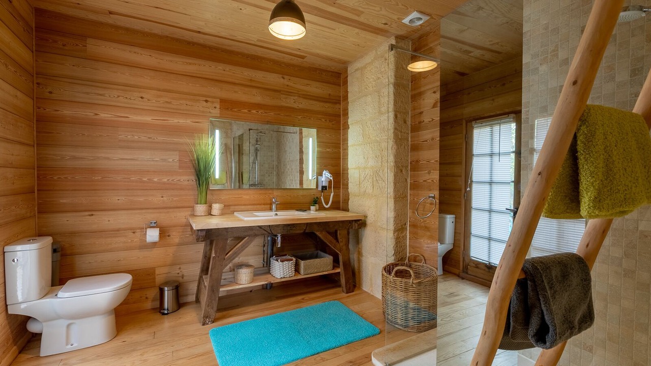 Photo of Bathroom in Sarlat-la-Caneda