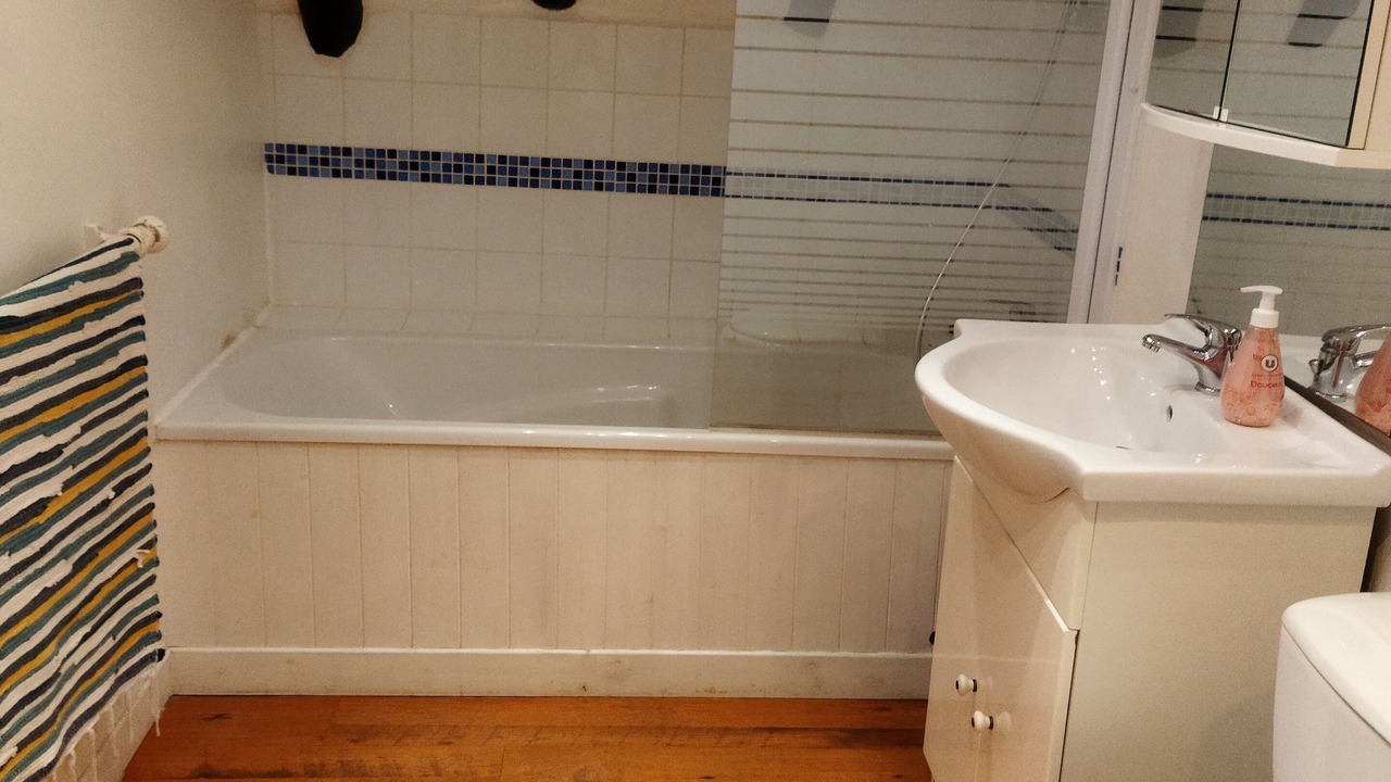 Photo of Bathroom in Clermont-d'Excideuil