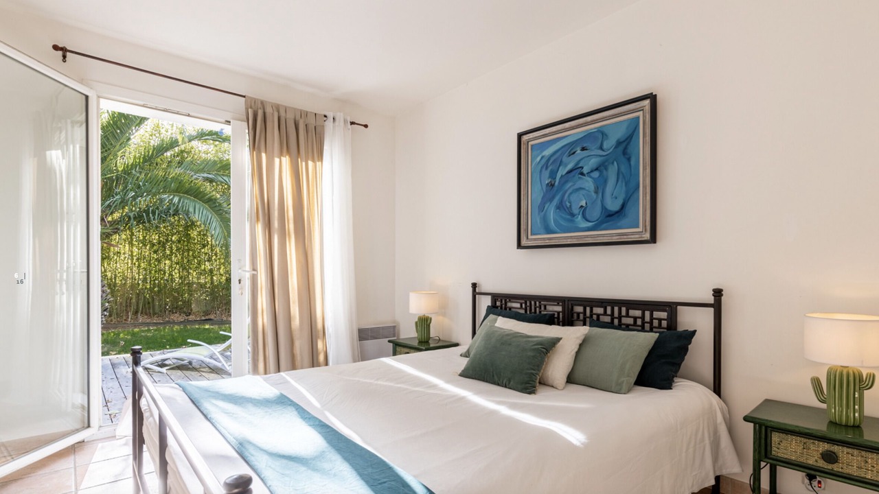 Photo of Bedroom in Saint-Trojan-les-Bains