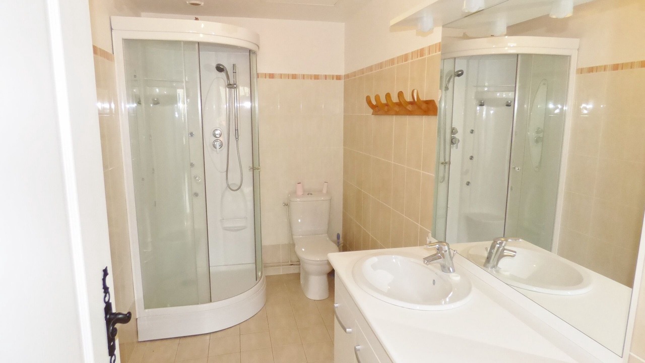 Photo of Bathroom in Salagnac
